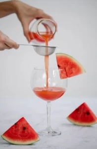 How to starin juice without strainer